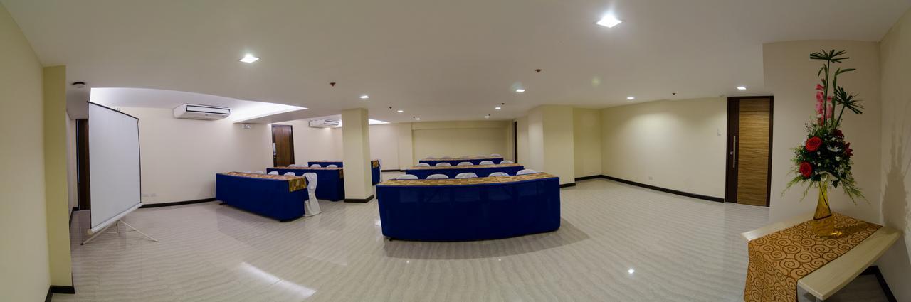 Madison Hotel Phl 일로일로 외부 사진