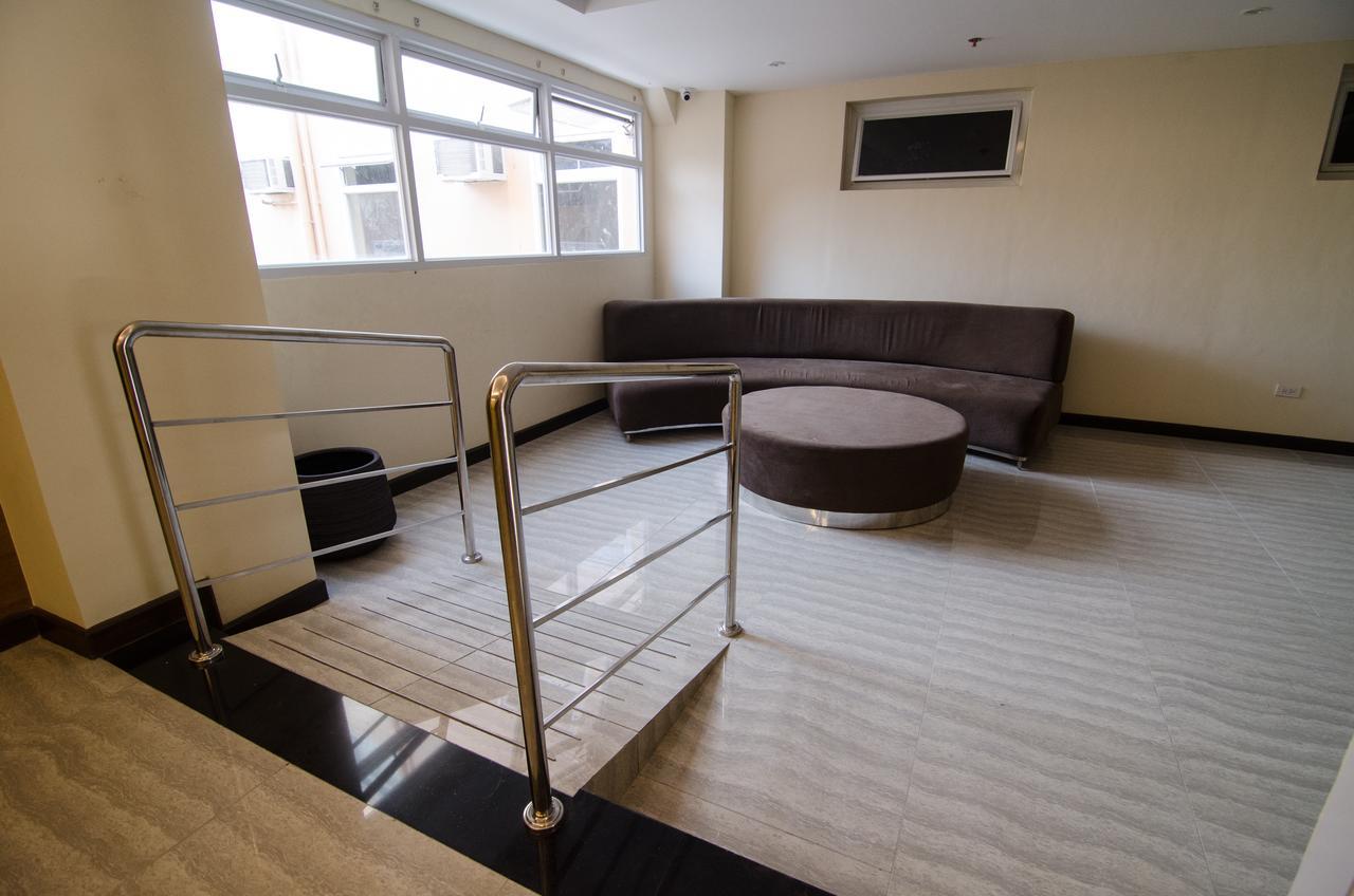 Madison Hotel Phl 일로일로 외부 사진
